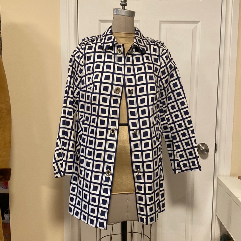 Raincoat Talbots , size 4 (M) , very stylish and comfortable .